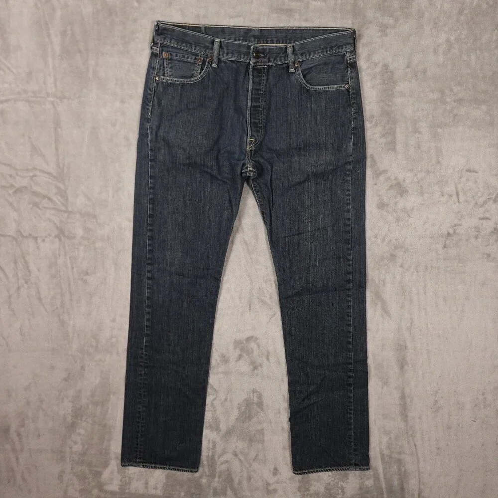 Levi’s 501 Button Fly Jeans Men’s‎ 36x36 Medium Wash Classic Straight Denim